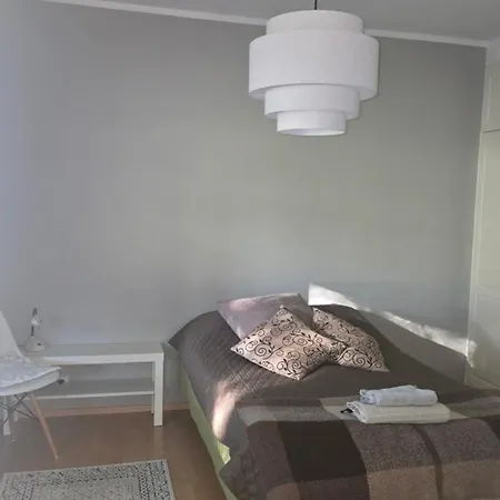 Viihtyisae Kaksio Ydinkeskustassa Maantasossa Appartement *
