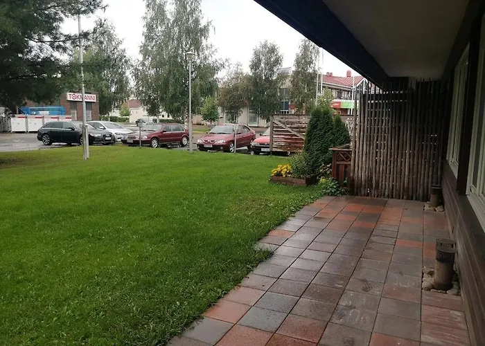 アパート Viihtyisae Kaksio Ydinkeskustassa Maantasossa *